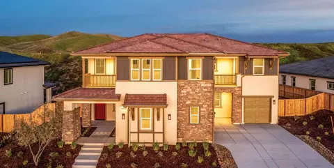 8339 Iron Creek Dr, Friant, CA 93626
