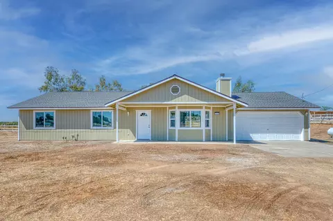 19930 Olympia Rd, Madera, CA 93638