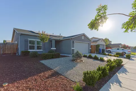 6116 Commonwealth Ave, Bakersfield, CA 93313