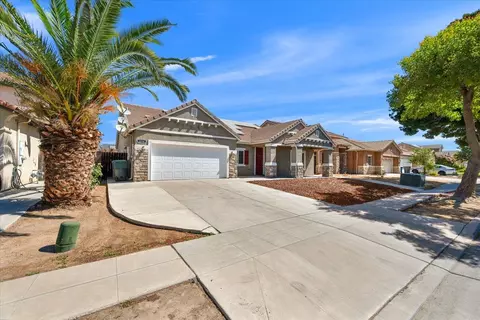 6030 E Dayton Ave, Fresno, CA 93727