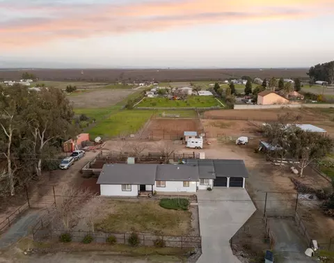 20311 Brightwood Rd, Madera, CA 93638