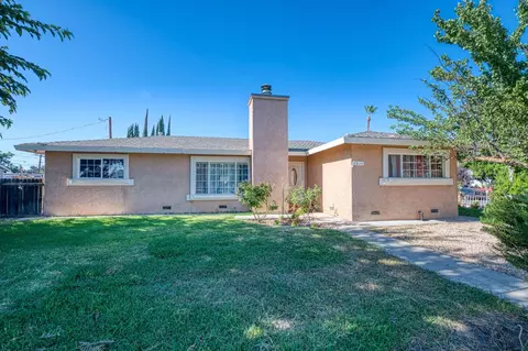 1830 Valeria St, Dos Palos, CA 93620
