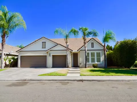 6798 E Raco Ave, Fresno, CA 93727