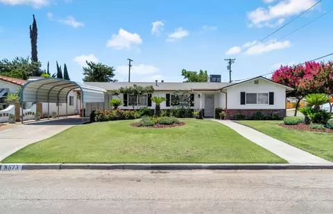 8573 E Ostler St, Selma, CA 93662