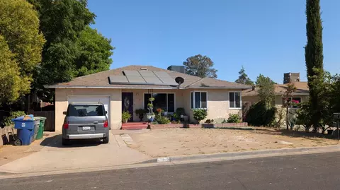 718 Cross, Madera, CA 93638