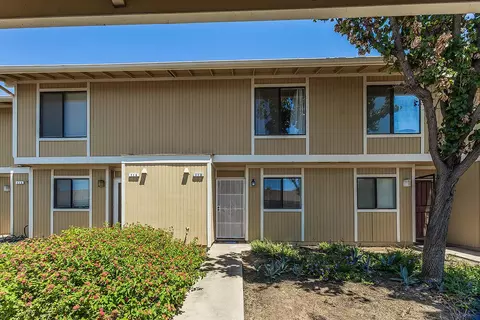 4885 N Backer Ave #113, Fresno, CA 93726