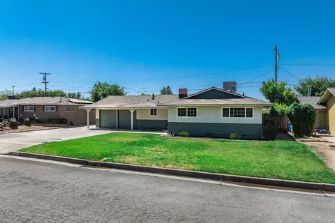 1412 Roberts Ave, Madera, CA 93637