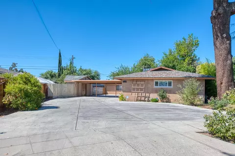 545 W Fedora Ave, Fresno, CA 93705