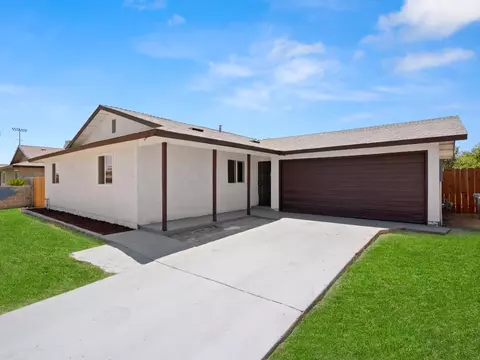 2557 Jackson St, Selma, CA 93662 photo 1