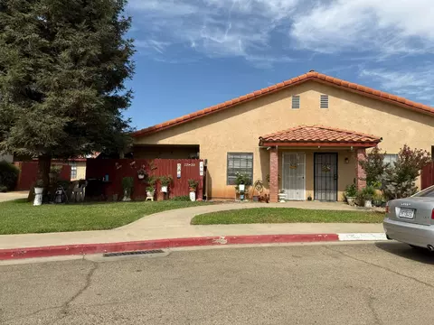 1405 E Cypress Ave #217, Reedley, CA 93654