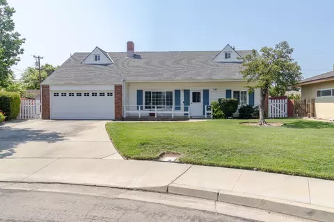 1136 2nd St, Clovis, CA 93612 photo 1