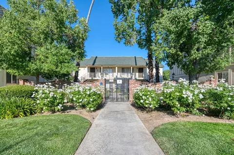 5090 N Roosevelt Ave #25, Fresno, CA 93704