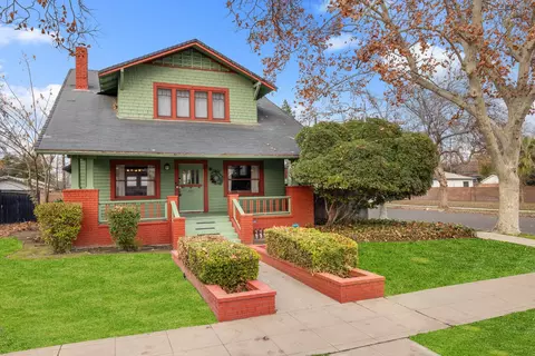 1239 Englewood, Fresno, CA 93728