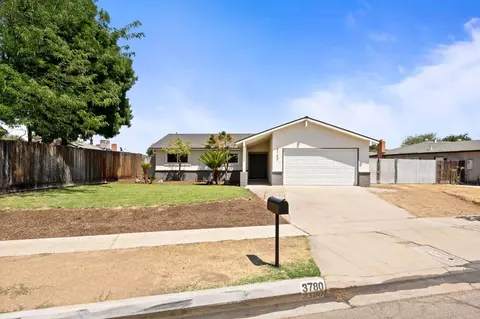 3780 N Claremont Ave, Fresno, CA 93727