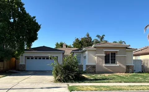 2817 Almond Ave, Sanger, CA 93657
