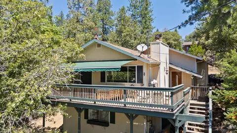 20018 Pine Mountain Dr, Groveland, CA 95321