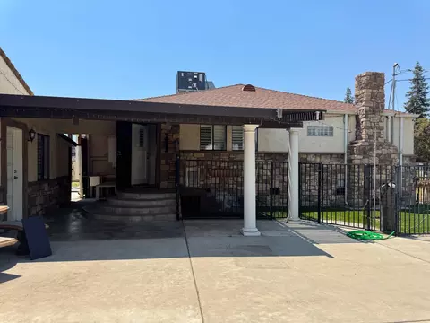 4741 W Mckinley Ave, Fresno, CA 93722