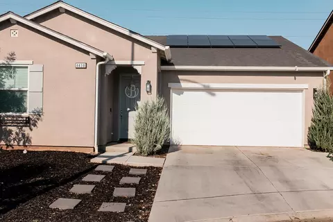 4438 N Sandrini Ave, Fresno, CA 93723