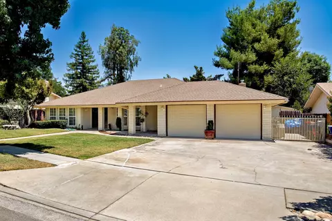 6744 N Valentine Ave, Fresno, CA 93711