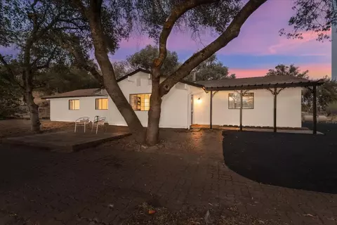 28533 Copper Creek Dr, Coarsegold, CA 93614