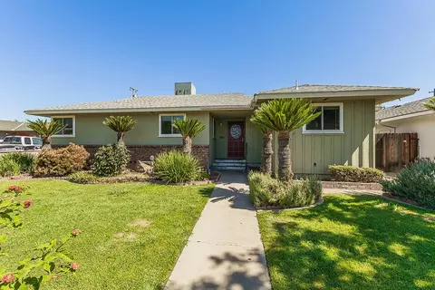 1518 W Michigan Ave, Fresno, CA 93705