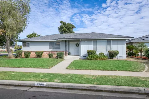 2728 E Sierra Ave, Fresno, CA 93704