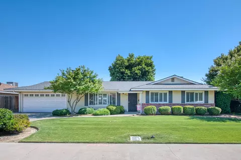 2210 Winter St, Kingsburg, CA 93631