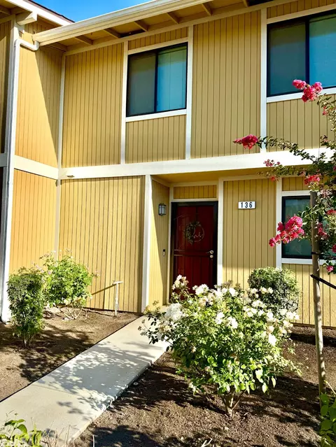 4885 N Backer Ave #136, Fresno, CA 93726