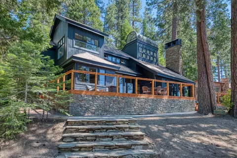 44442 Lakeview Ave, Shaver Lake, CA 93664