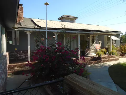 13630 Hood Ave, Hanford, CA 93230