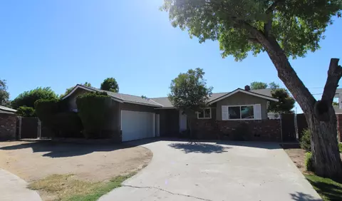 3467 E Bellaire Way, Fresno, CA 93726
