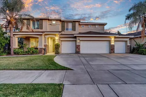3035 W Ceres Ave, Visalia, CA 93291