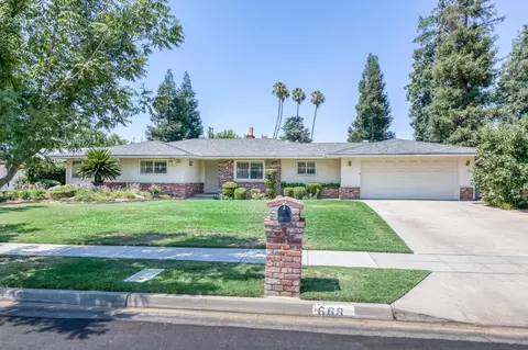 668 W Morris Ave, Fresno, CA 93704