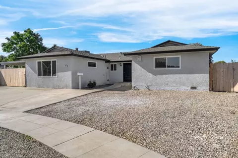 1657 E Paul Ave, Fresno, CA 93710