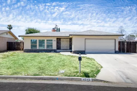 4245 N Manila Ave, Fresno, CA 93727