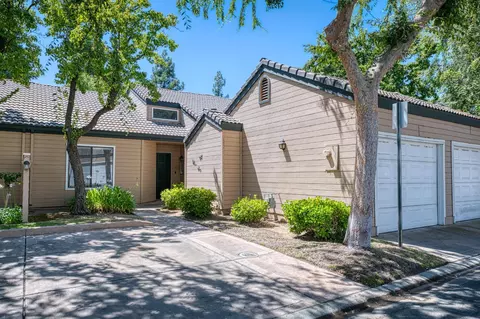 474 E Alluvial Ave #116, Fresno, CA 93720