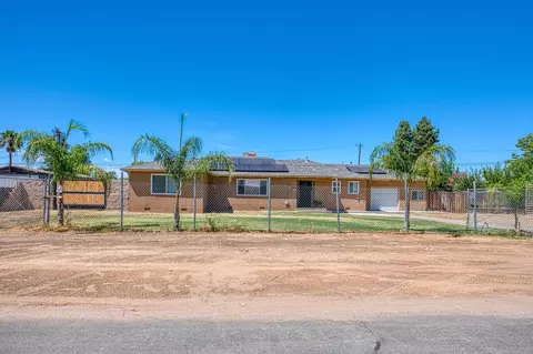 4983 E Grant Ave, Fresno, CA 93727