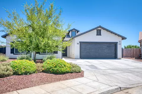 1383 Pompei St, Madera, CA 93637