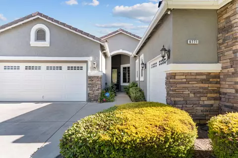 6771 W Oswego Ave, Fresno, CA 93723