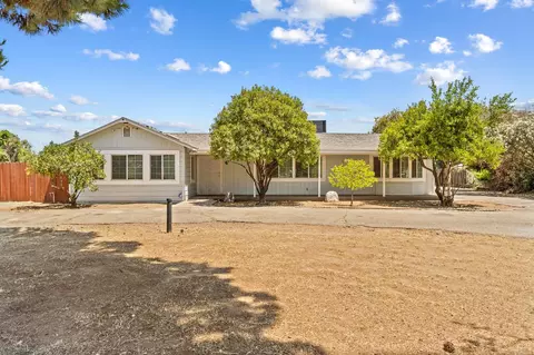 342 N Minnewawa Ave, Fresno, CA 93727