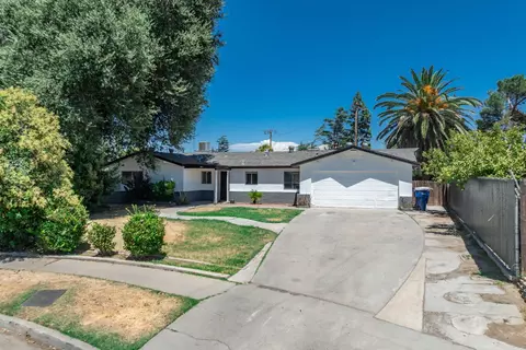 3038 W Swift Ave, Fresno, CA 93722