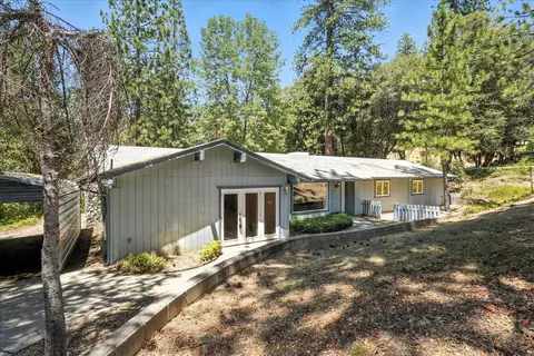 5783 Chowchilla Mountain Rd, Mariposa, CA 95338