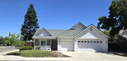 1778 E Oakmont Ave, Fresno, CA 93730