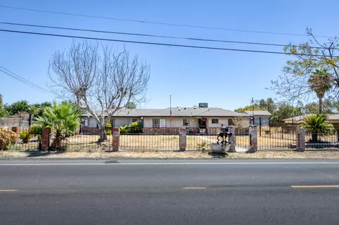 1716 N Brawley Ave, Fresno, CA 93722