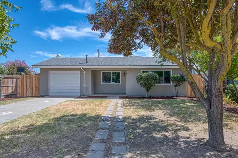 12633 W E, Biola, CA 93606