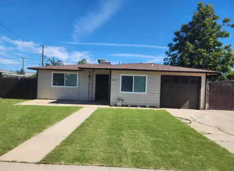 4423 Eugenia Ave, Fresno, CA 93725