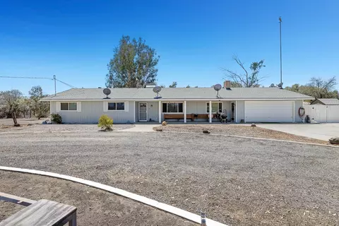 42000 S Alpine Ave, Coalinga, CA 93210