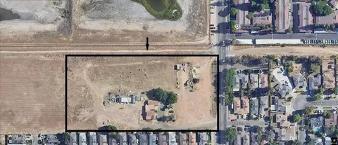 4435 N Cornelia Ave, Fresno, CA 93722