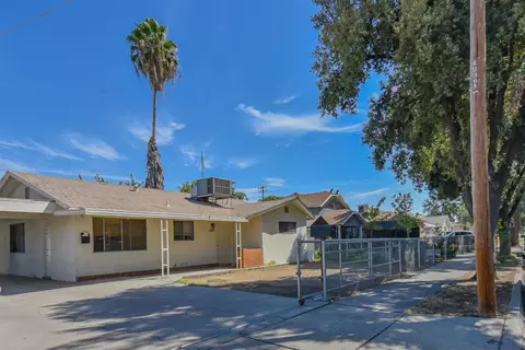 3427 E Madison Ave, Fresno, CA 93702