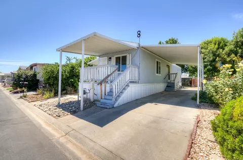 1218 E Cleveland Ave #19, Madera, CA 93638